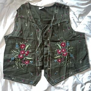 Vintage Embroidered Green Floral Button Up Vest Bobbie Brooks